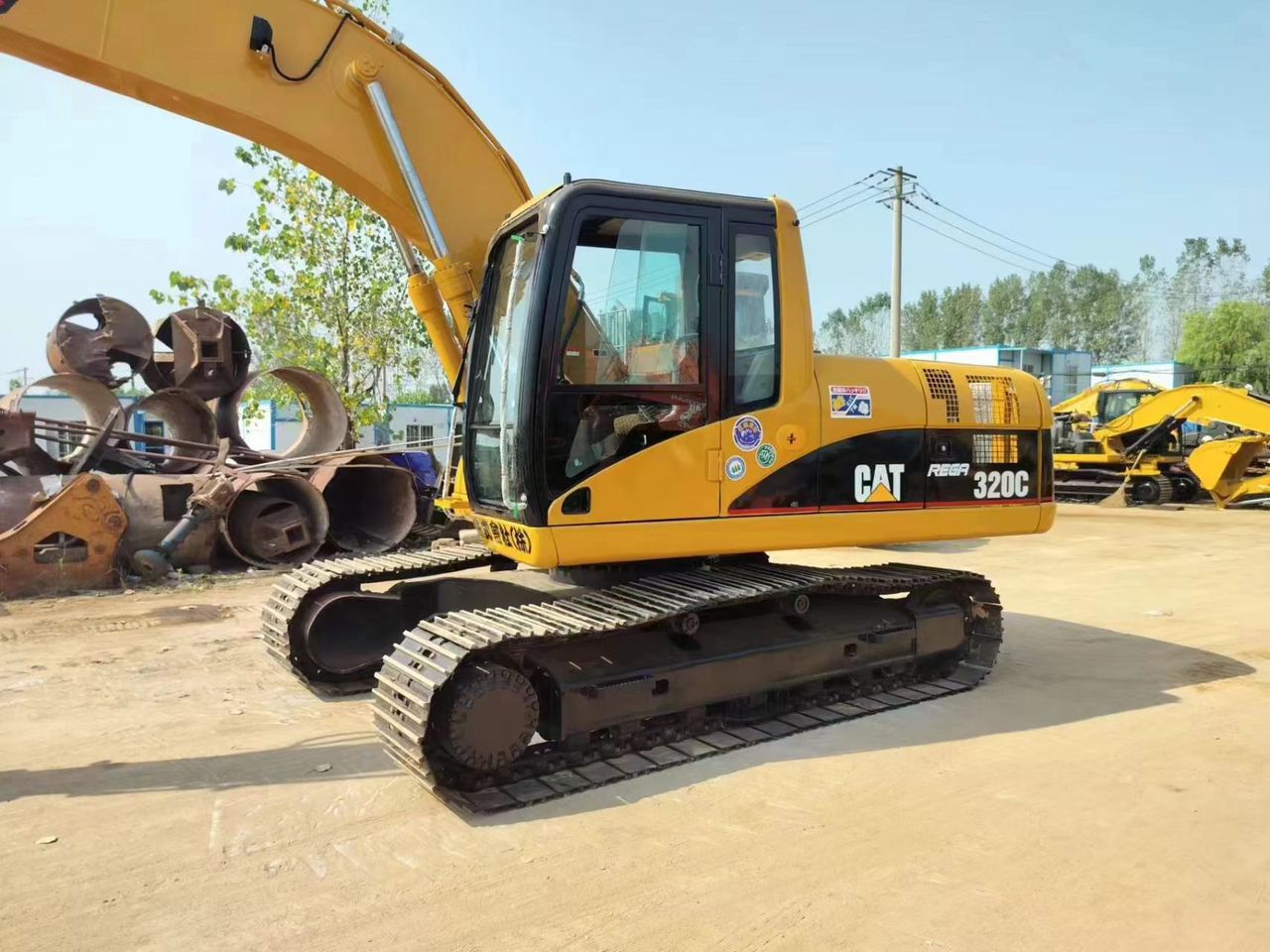 USED Outlet Crawler Excavator Caterpillar CAT320C