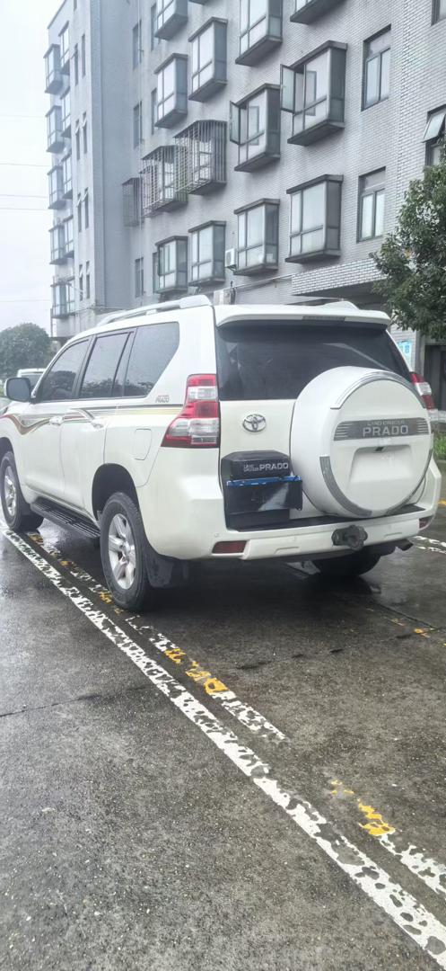 Toyota Land Cruiser Prado TXL – Premium 4x4 SUV