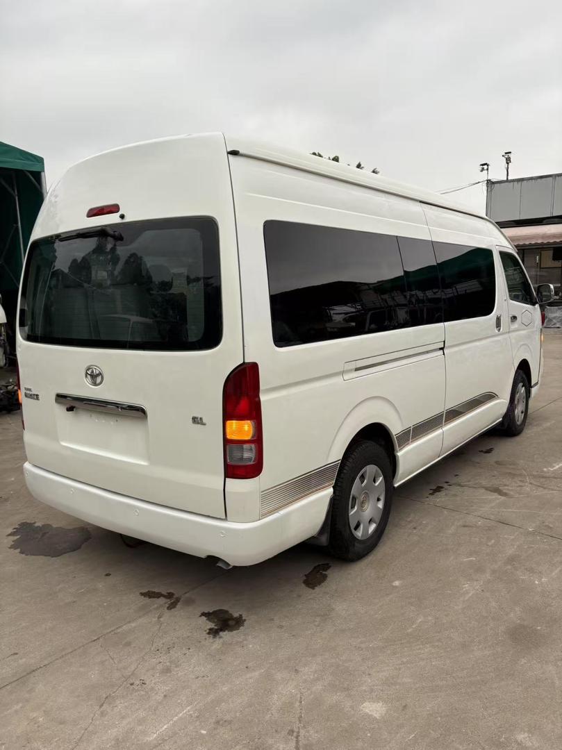 Classic Toyota Hiace Commuter Van