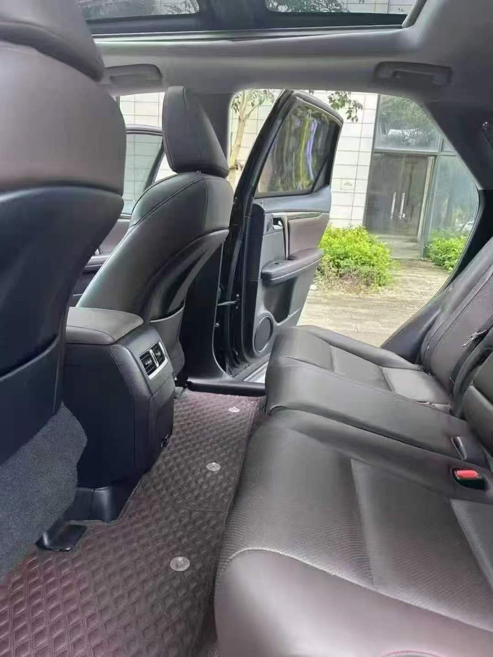 Lexus RX — Luxury Midsize SUV