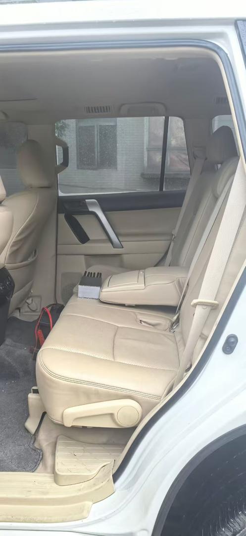 Toyota Land Cruiser Prado TXL – Premium 4x4 SUV